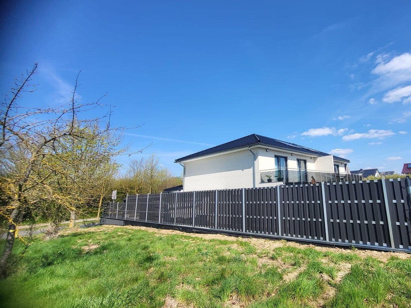 Predaj domu 175 m², pozemek 364 m², Nordstemmen, Dolné Sasko Predaj domu 175 m², pozemek 364 m², Nordstemmen, Dolné Sasko