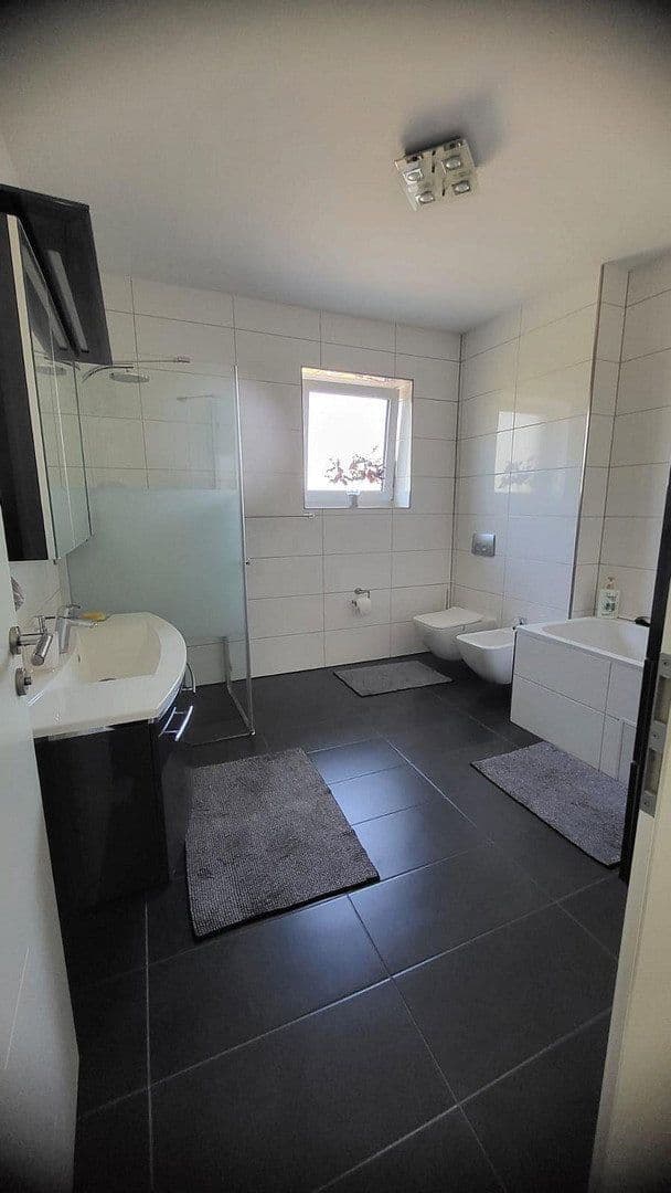 Predaj domu 175 m², pozemek 364 m², Nordstemmen, Dolné Sasko Predaj domu 175 m², pozemek 364 m², Nordstemmen, Dolné Sasko