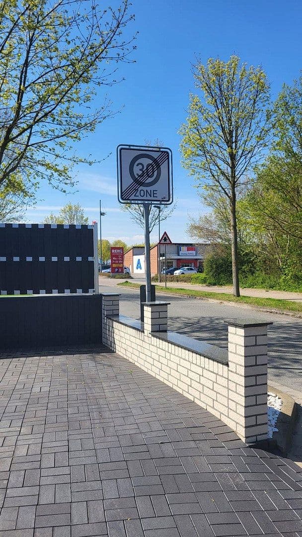 Predaj domu 175 m², pozemek 364 m², Nordstemmen, Dolné Sasko Predaj domu 175 m², pozemek 364 m², Nordstemmen, Dolné Sasko