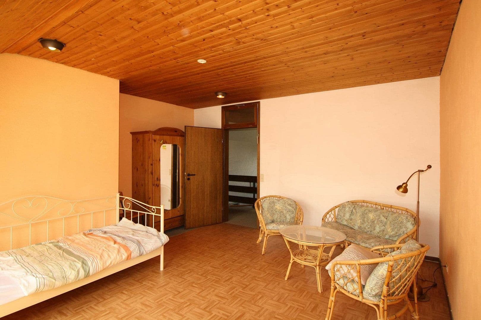 Predaj domu 209 m², pozemek 1.041 m², Tischlerstraße 7, Gifhorn, Dolné Sasko Predaj domu 209 m², pozemek 1.041 m², Tischlerstraße 7, Gifhorn, Dolné Sasko