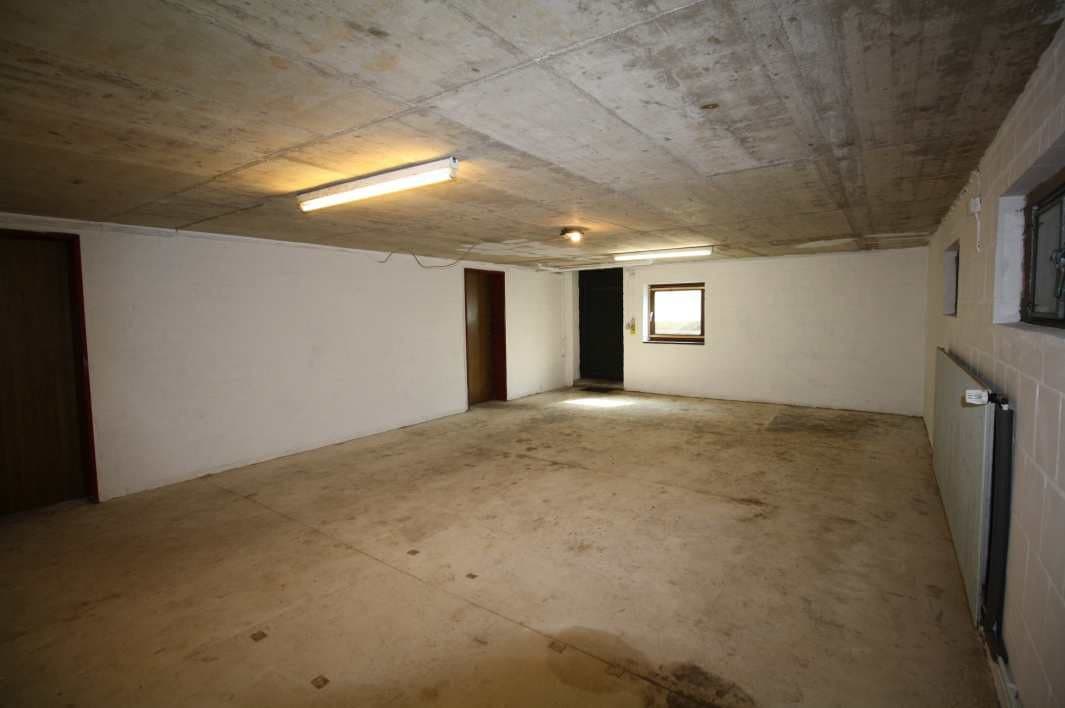 Predaj domu 209 m², pozemek 1.041 m², Tischlerstraße 7, Gifhorn, Dolné Sasko Predaj domu 209 m², pozemek 1.041 m², Tischlerstraße 7, Gifhorn, Dolné Sasko