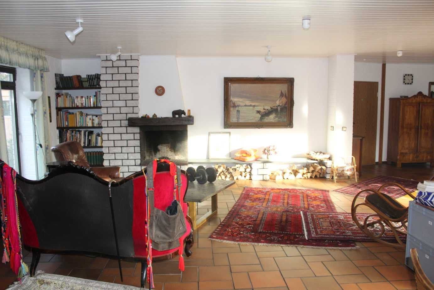 Predaj domu 209 m², pozemek 1.041 m², Tischlerstraße 7, Gifhorn, Dolné Sasko Predaj domu 209 m², pozemek 1.041 m², Tischlerstraße 7, Gifhorn, Dolné Sasko