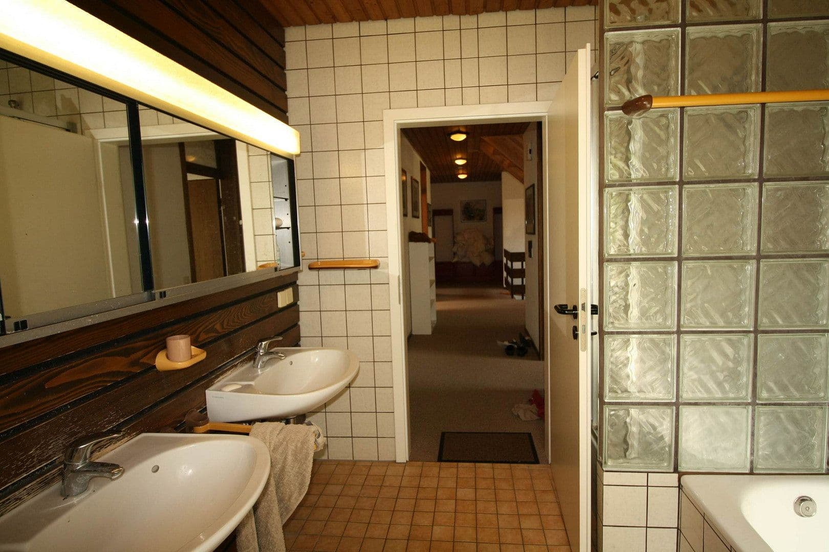 Predaj domu 209 m², pozemek 1.041 m², Tischlerstraße 7, Gifhorn, Dolné Sasko Predaj domu 209 m², pozemek 1.041 m², Tischlerstraße 7, Gifhorn, Dolné Sasko