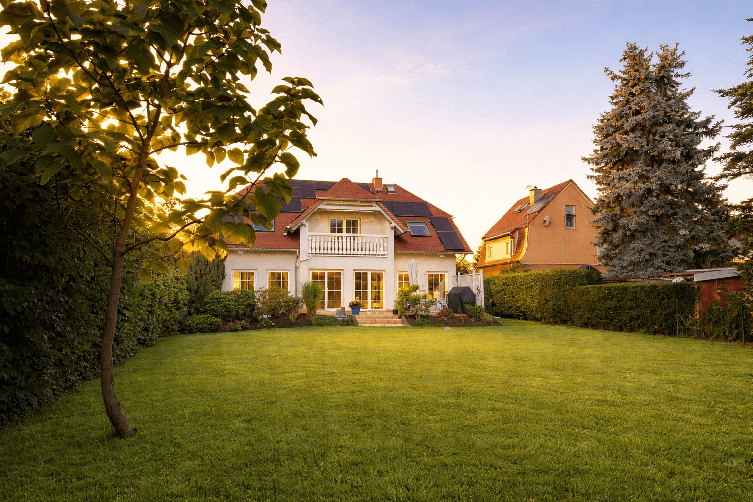 Predaj domu 309 m², pozemek 1.280 m², Markkleeberg, Sasko Predaj domu 309 m², pozemek 1.280 m², Markkleeberg, Sasko