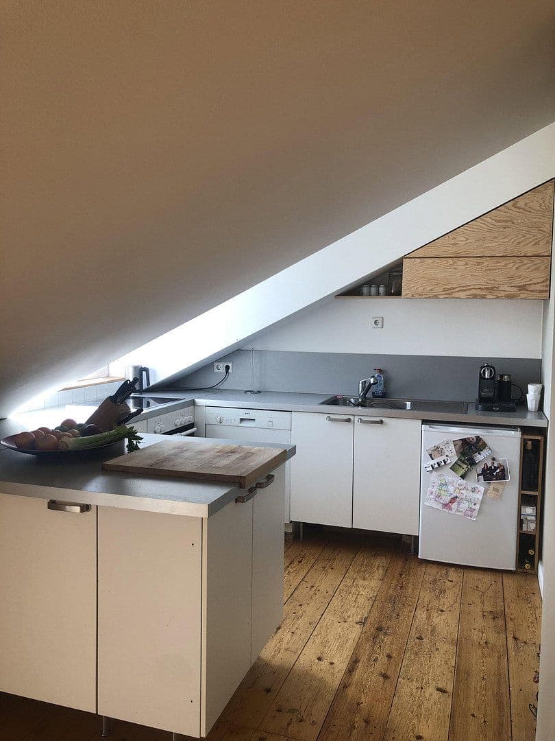 Prenájom bytu 2-izbový 70 m², Fichtestr. 29, Berlin, Berlín Prenájom bytu 2-izbový 70 m², Fichtestr. 29, Berlin, Berlín