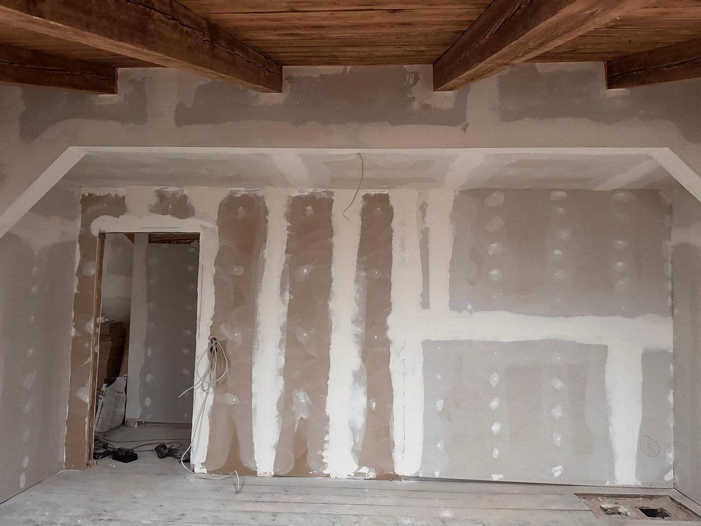 Prenájom bytu 4-izbový 110 m², Bahnhofstraße 22, Schönebeck (Elbe), Sasko-Anhaltsko Prenájom bytu 4-izbový 110 m², Bahnhofstraße 22, Schönebeck (Elbe), Sasko-Anhaltsko