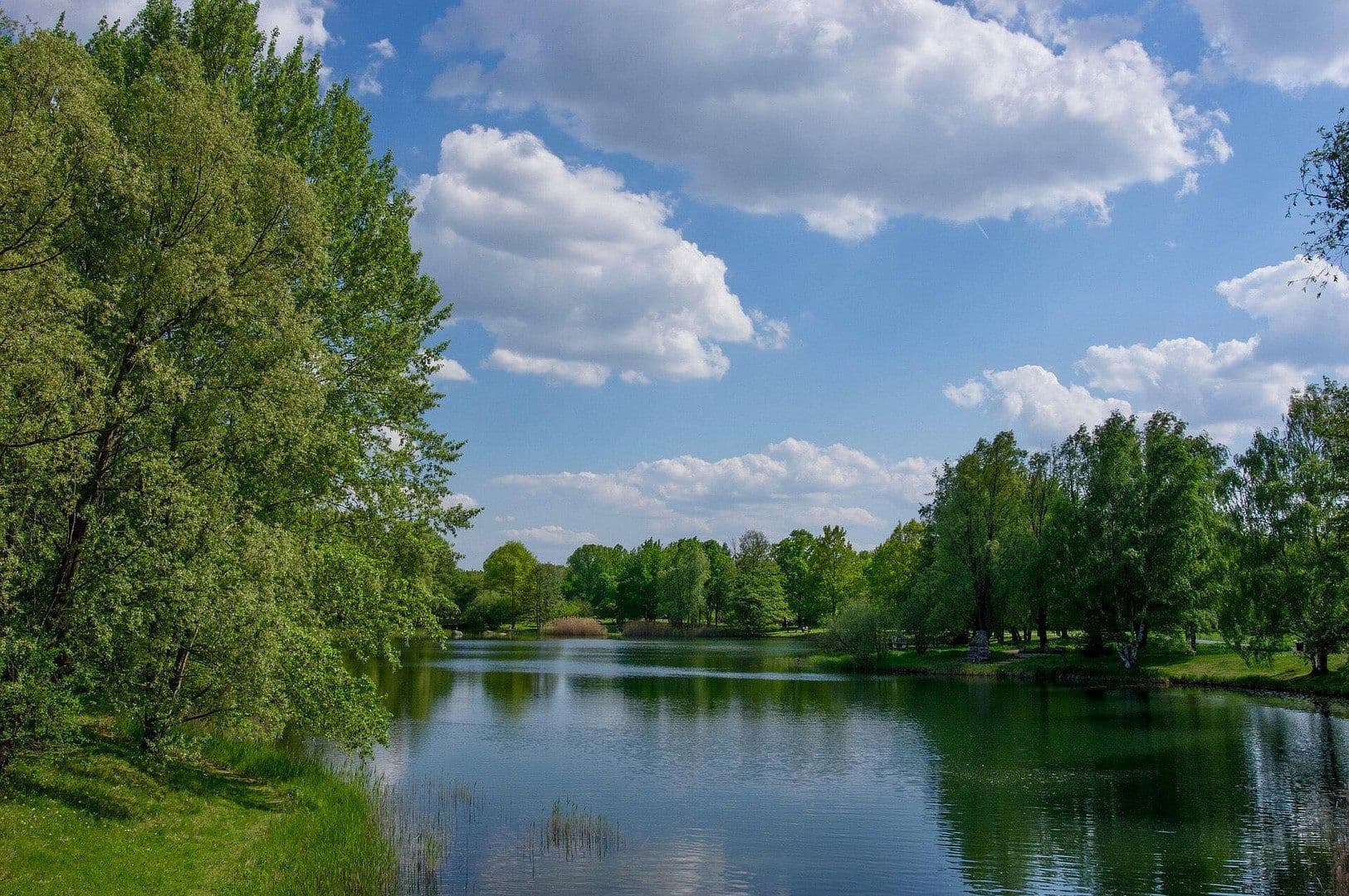 Predaj pozemku 1.500 m², Berlin, Berlín Predaj pozemku 1.500 m², Berlin, Berlín