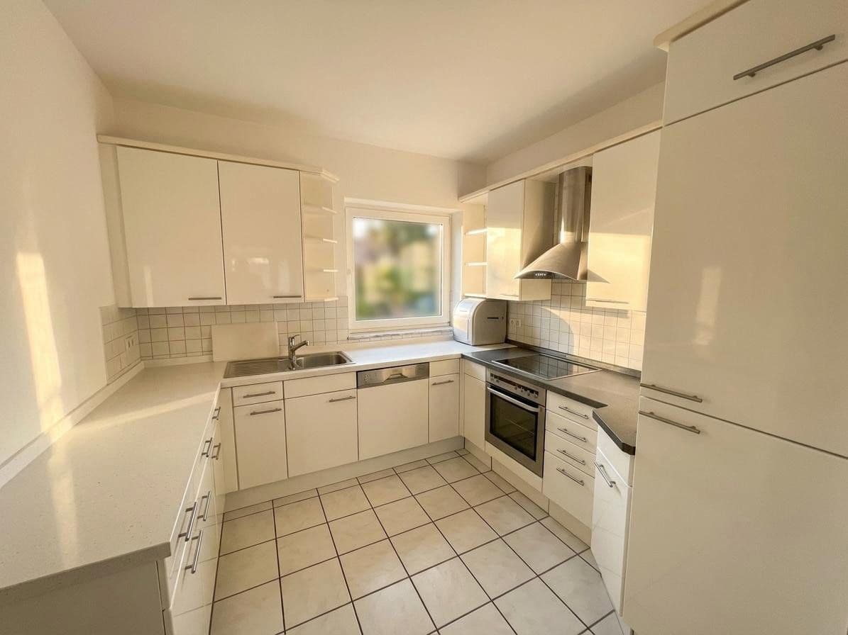 Prenájom bytu 5-izbový 167 m², Schloßgarten 49, Hamburg, Hamburg Prenájom bytu 5-izbový 167 m², Schloßgarten 49, Hamburg, Hamburg