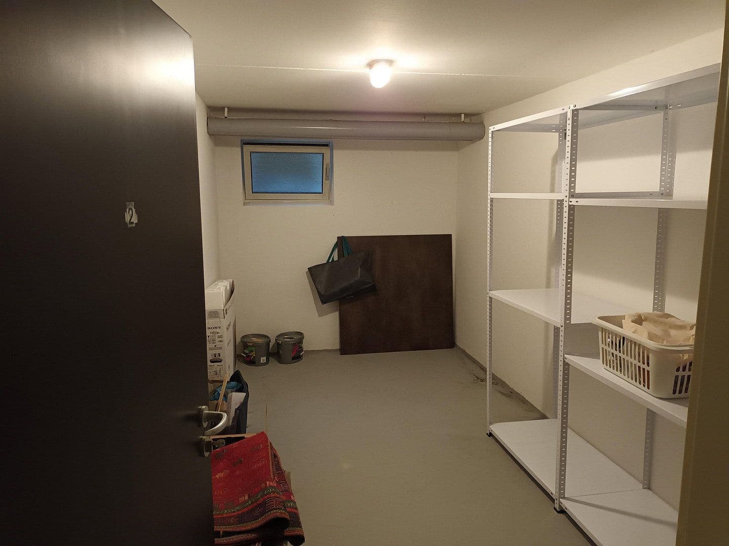 Prenájom bytu 3-izbový 105 m², München, Bavorsko Prenájom bytu 3-izbový 105 m², München, Bavorsko