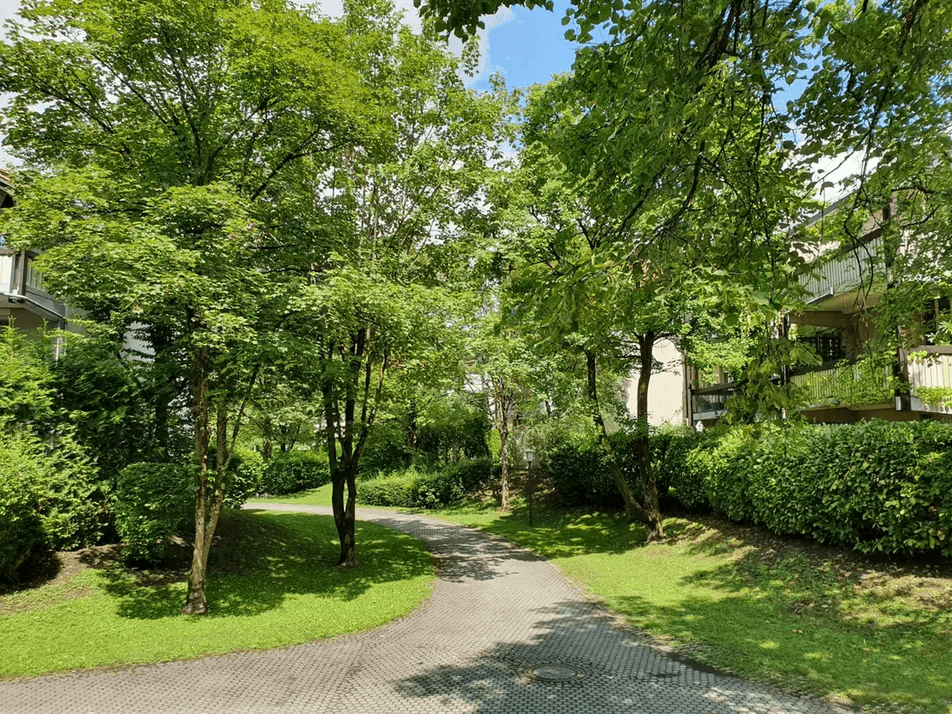 Prenájom bytu 3-izbový 105 m², München, Bavorsko Prenájom bytu 3-izbový 105 m², München, Bavorsko