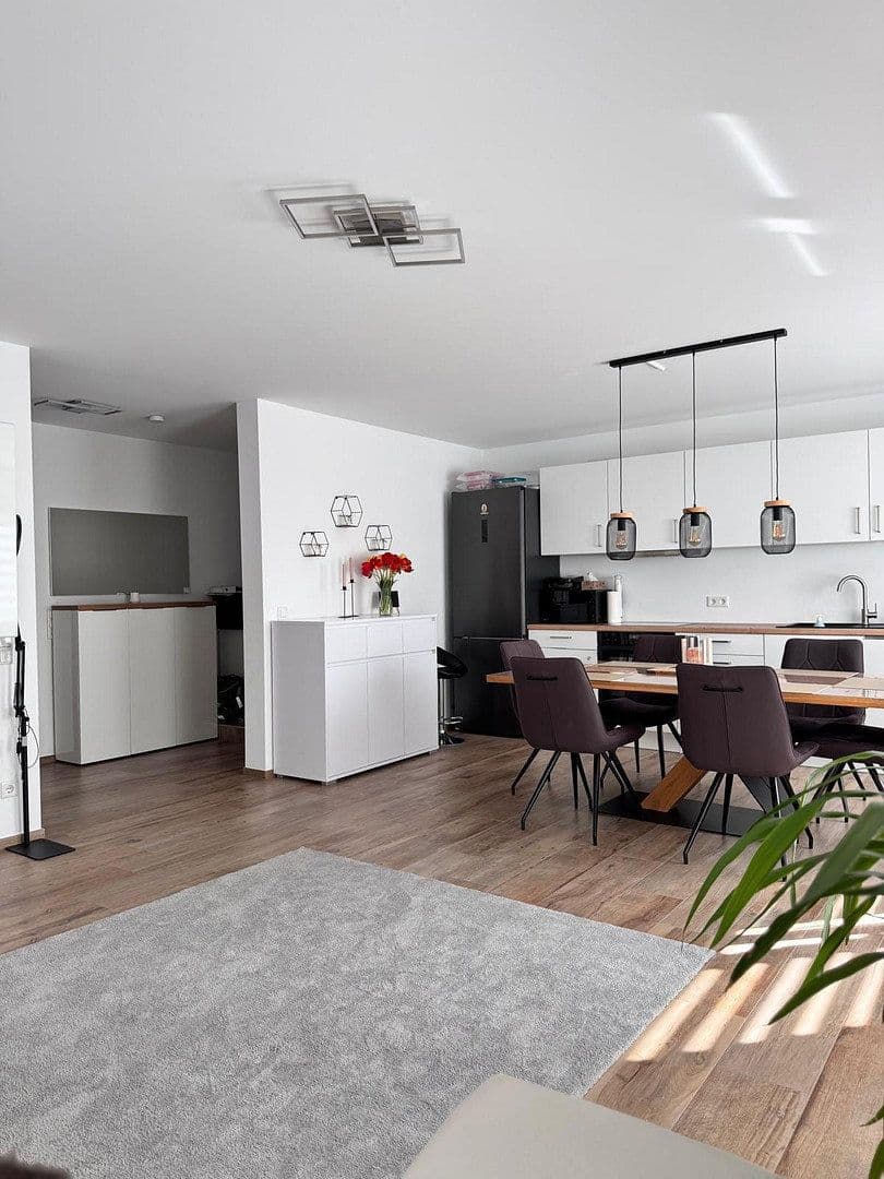 Prenájom bytu 3-izbový 83 m², Ludwig-Bergsträsser-Str. 8, Mörfelden-Walldorf, Hesensko Prenájom bytu 3-izbový 83 m², Ludwig-Bergsträsser-Str. 8, Mörfelden-Walldorf, Hesensko