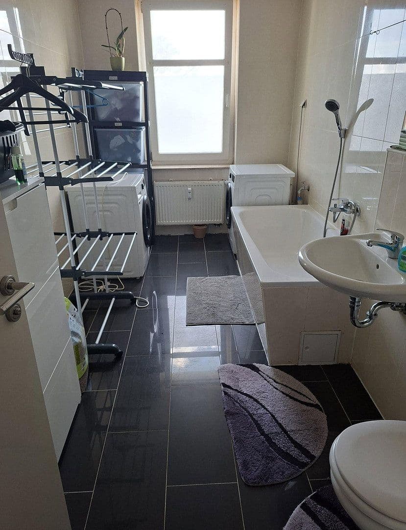 Prenájom bytu 3-izbový 69 m², Magdeburger Str. 31, Magdeburg, Sasko-Anhaltsko Prenájom bytu 3-izbový 69 m², Magdeburger Str. 31, Magdeburg, Sasko-Anhaltsko