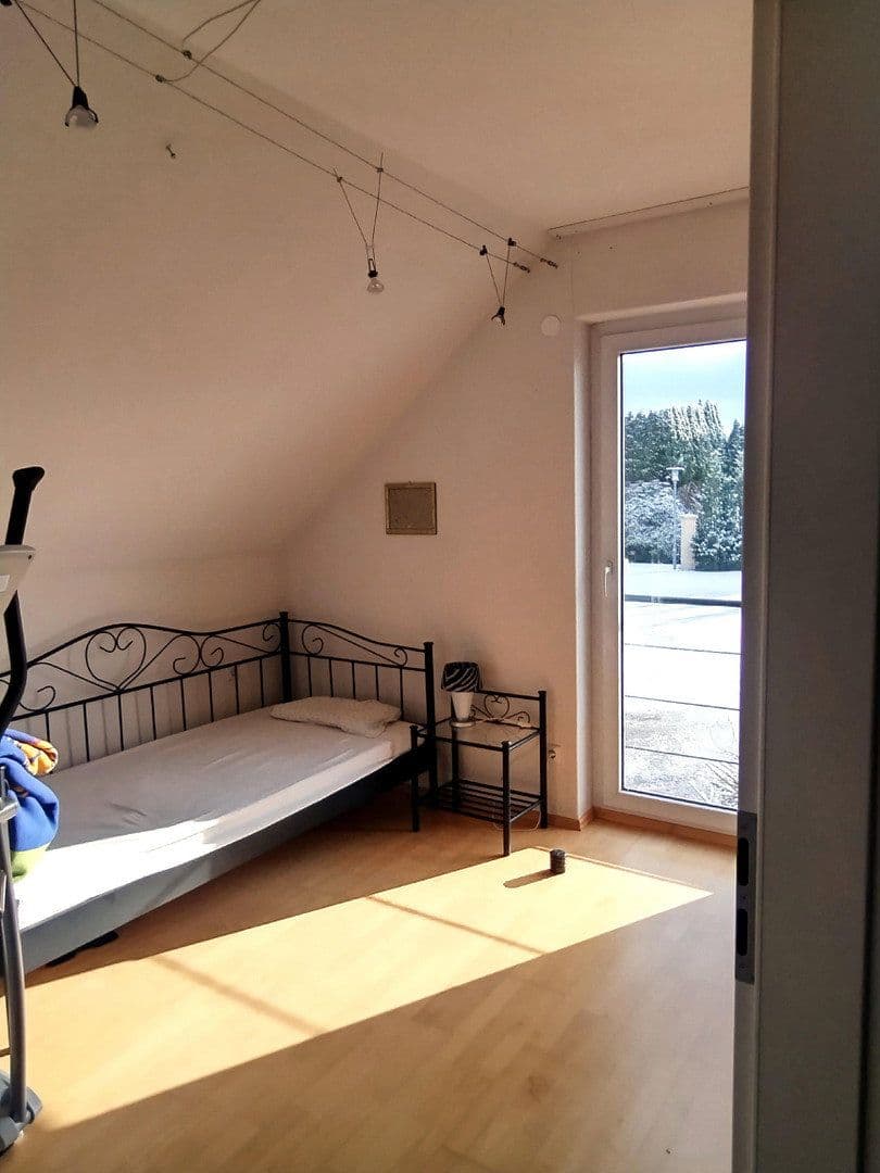 Predaj domu 172 m², pozemek 697 m², Ostrach, Bádensko-Wurttembersko Predaj domu 172 m², pozemek 697 m², Ostrach, Bádensko-Wurttembersko