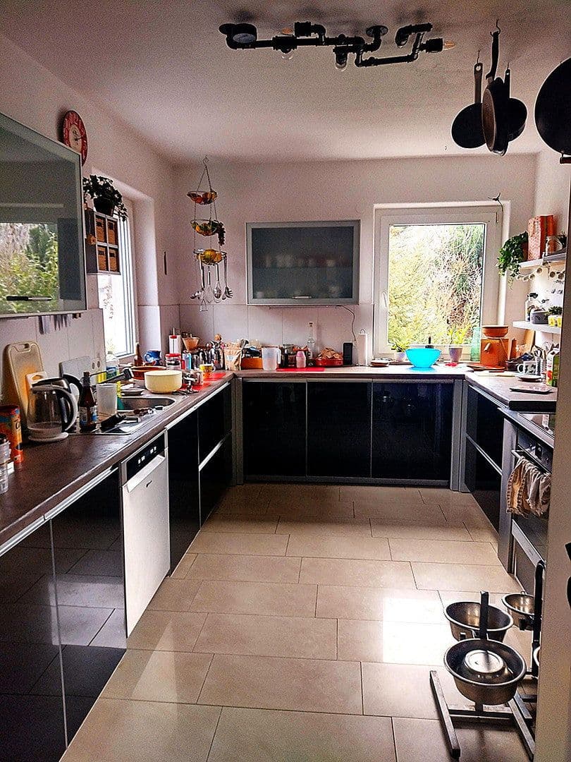 Predaj domu 172 m², pozemek 697 m², Ostrach, Bádensko-Wurttembersko Predaj domu 172 m², pozemek 697 m², Ostrach, Bádensko-Wurttembersko