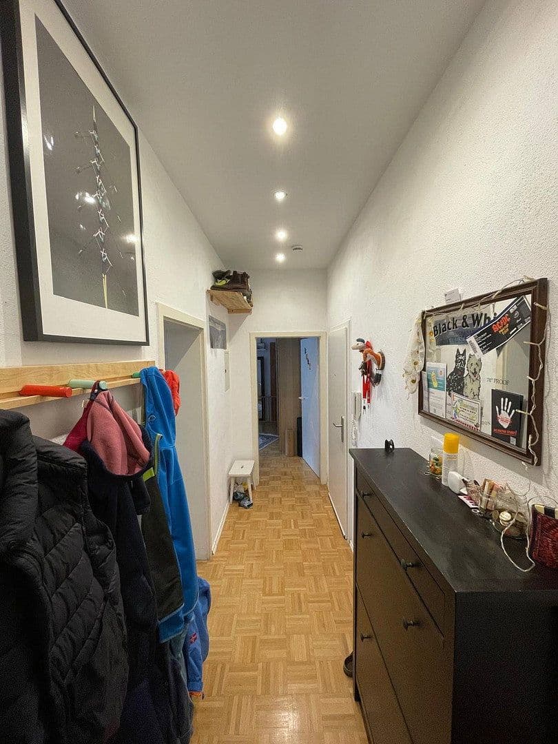 Prenájom bytu 3-izbový 80 m², Klauprechtstraße 28, Karlsruhe, Bádensko-Wurttembersko Prenájom bytu 3-izbový 80 m², Klauprechtstraße 28, Karlsruhe, Bádensko-Wurttembersko