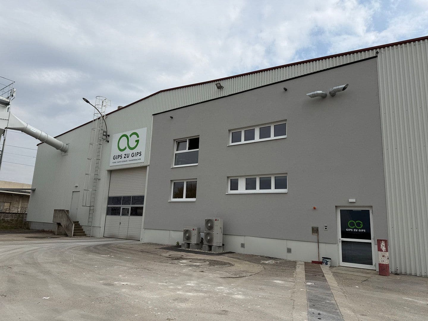 Prenájom nebytového priestoru 6.000 m², Stockerau, Dolné Rakúsko Prenájom nebytového priestoru 6.000 m², Stockerau, Dolné Rakúsko