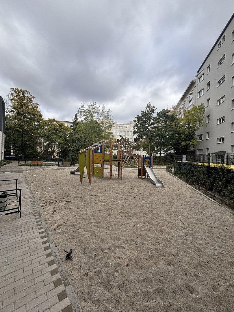 Prenájom bytu 1-izbový 29 m², Pankstr 89, Berlin, Berlín Prenájom bytu 1-izbový 29 m², Pankstr 89, Berlin, Berlín