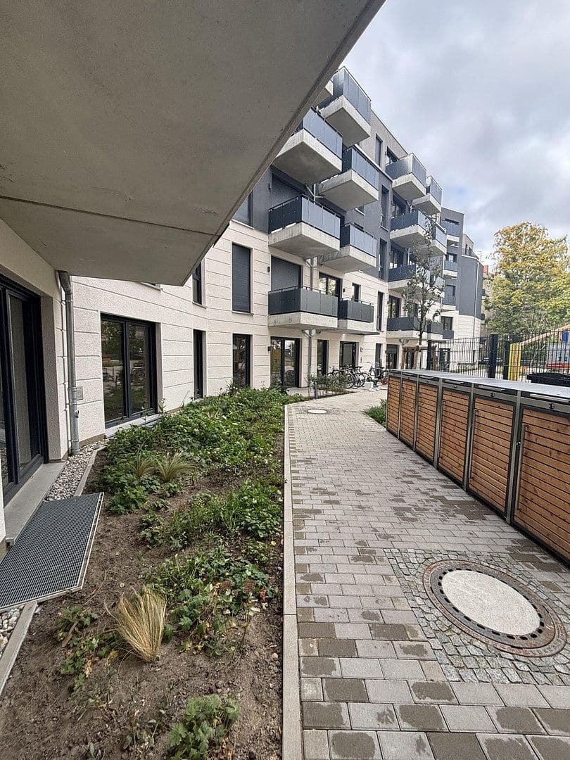 Prenájom bytu 1-izbový 29 m², Pankstr 89, Berlin, Berlín Prenájom bytu 1-izbový 29 m², Pankstr 89, Berlin, Berlín