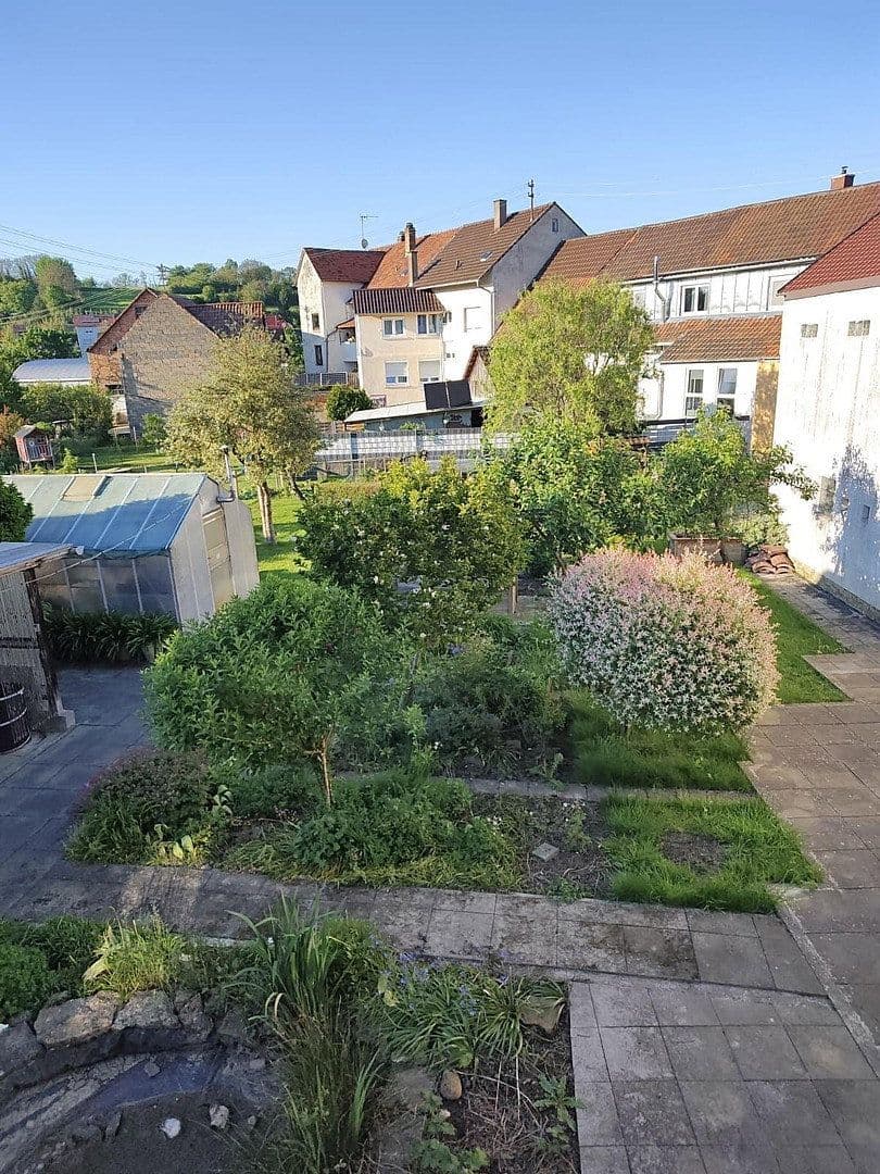 Predaj domu 294 m², pozemek 822 m², Östringen, Bádensko-Wurttembersko Predaj domu 294 m², pozemek 822 m², Östringen, Bádensko-Wurttembersko