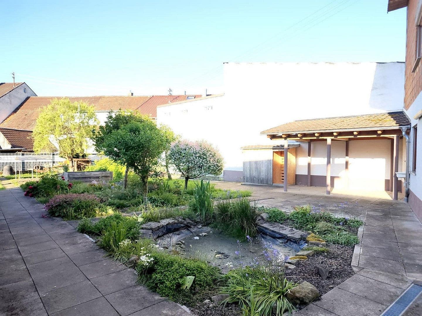 Predaj domu 294 m², pozemek 822 m², Östringen, Bádensko-Wurttembersko Predaj domu 294 m², pozemek 822 m², Östringen, Bádensko-Wurttembersko