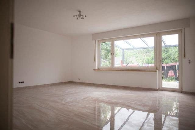 Prenájom bytu 3-izbový 75 m², Im Stummefeld, Siegen, Severné Porýnie - Westfálsko Prenájom bytu 3-izbový 75 m², Im Stummefeld, Siegen, Severné Porýnie - Westfálsko