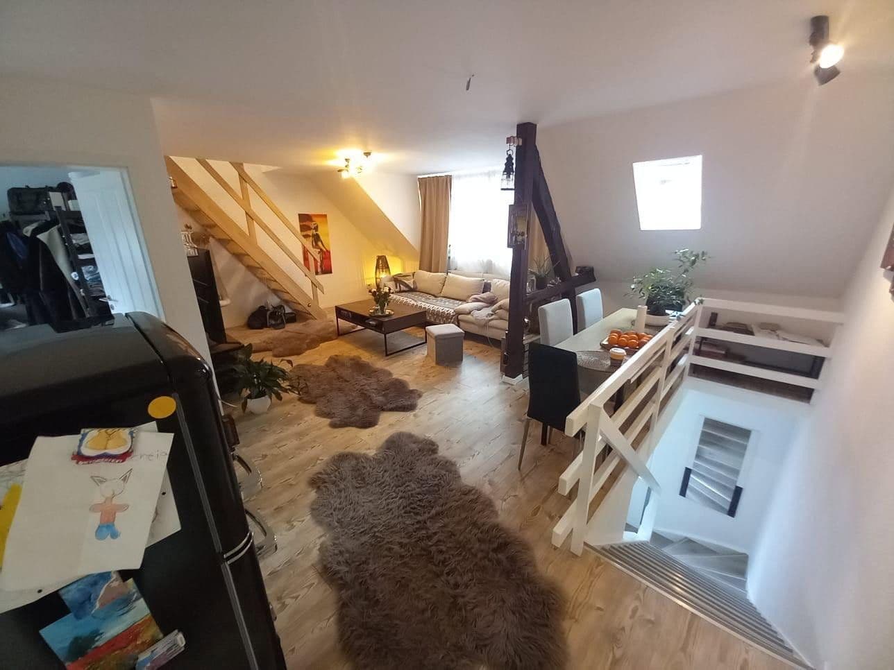 Prenájom bytu 2-izbový 70 m², Pforzheim, Bádensko-Wurttembersko Prenájom bytu 2-izbový 70 m², Pforzheim, Bádensko-Wurttembersko