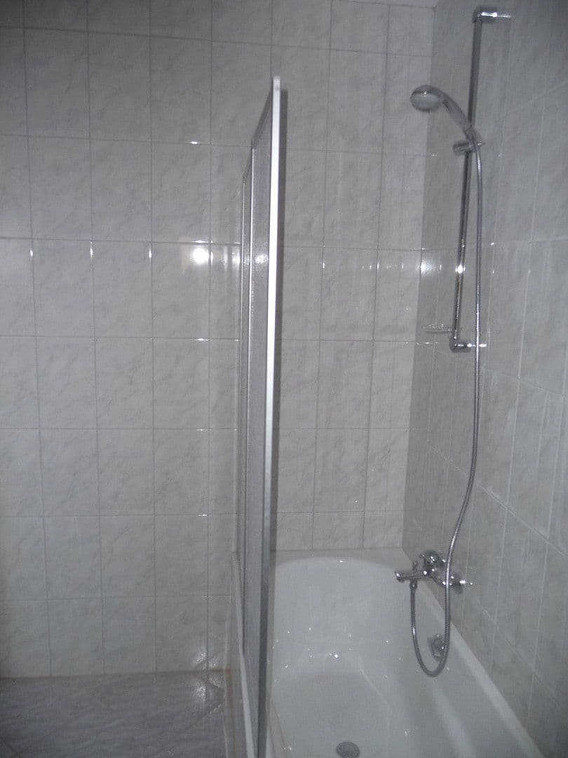 Prenájom bytu 3-izbový 95 m², Ansbach, Bavorsko Prenájom bytu 3-izbový 95 m², Ansbach, Bavorsko