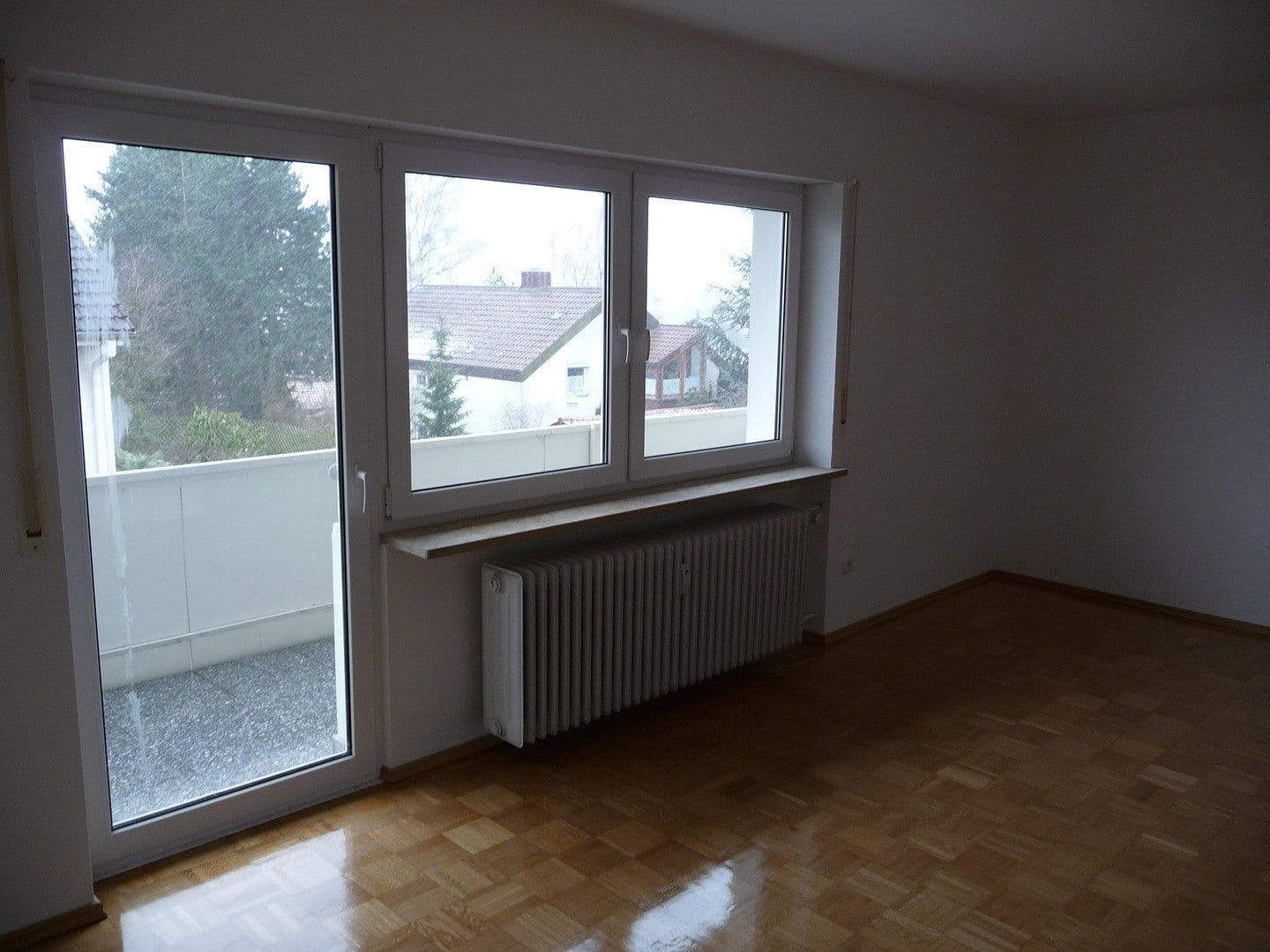 Prenájom bytu 3-izbový 95 m², Ansbach, Bavorsko Prenájom bytu 3-izbový 95 m², Ansbach, Bavorsko