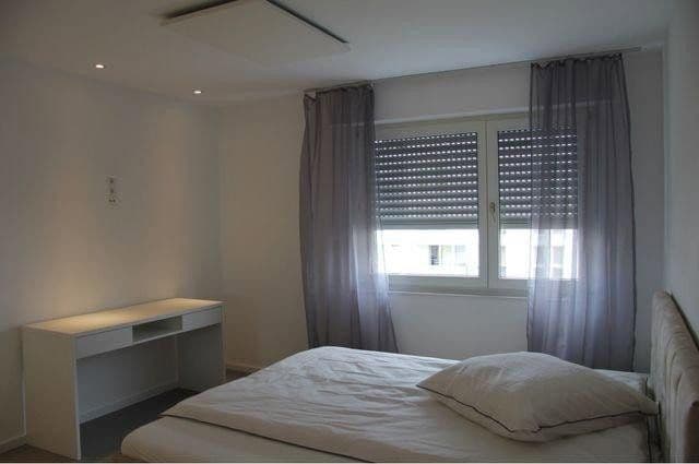 Prenájom bytu 2-izbový 51 m², Schloßwiesenweg, Esslingen am Neckar, Bádensko-Wurttembersko Prenájom bytu 2-izbový 51 m², Schloßwiesenweg, Esslingen am Neckar, Bádensko-Wurttembersko