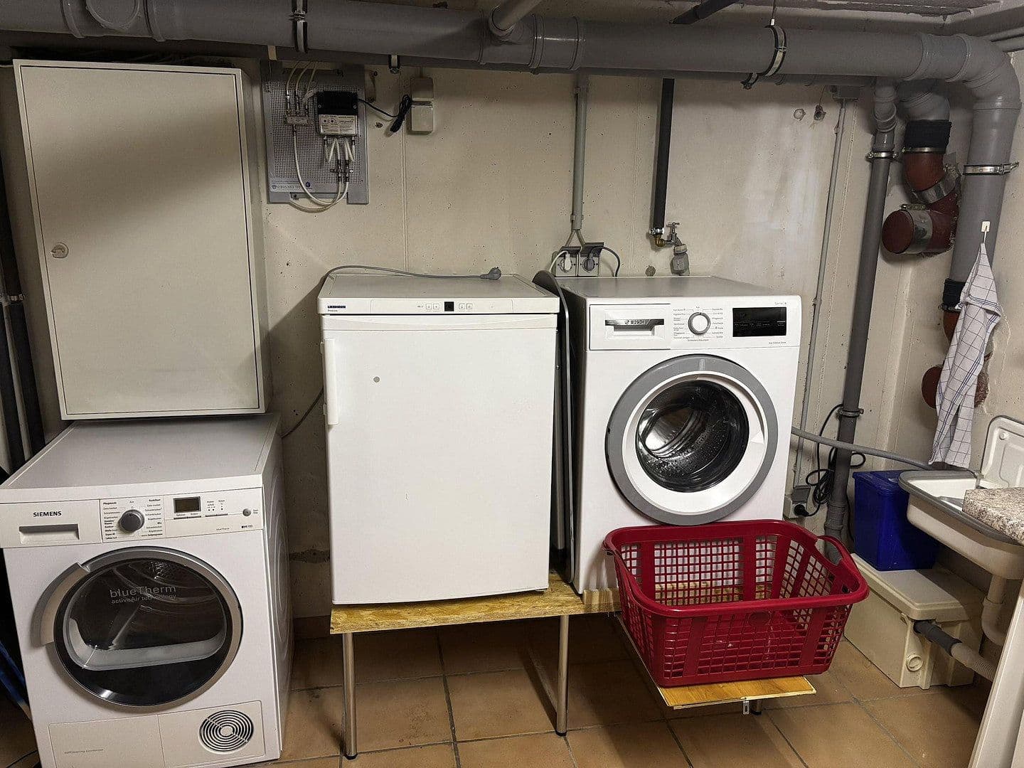 Predaj domu 124 m², pozemek 220 m², Düsseldorf, Severné Porýnie - Westfálsko Predaj domu 124 m², pozemek 220 m², Düsseldorf, Severné Porýnie - Westfálsko