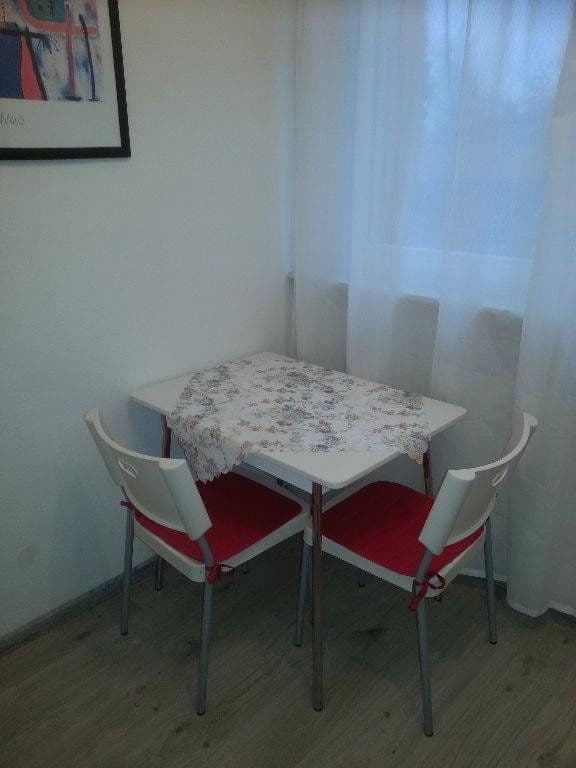 Prenájom bytu 1-izbový 38 m², Vacher Str. 108, Fürth, Bavorsko Prenájom bytu 1-izbový 38 m², Vacher Str. 108, Fürth, Bavorsko