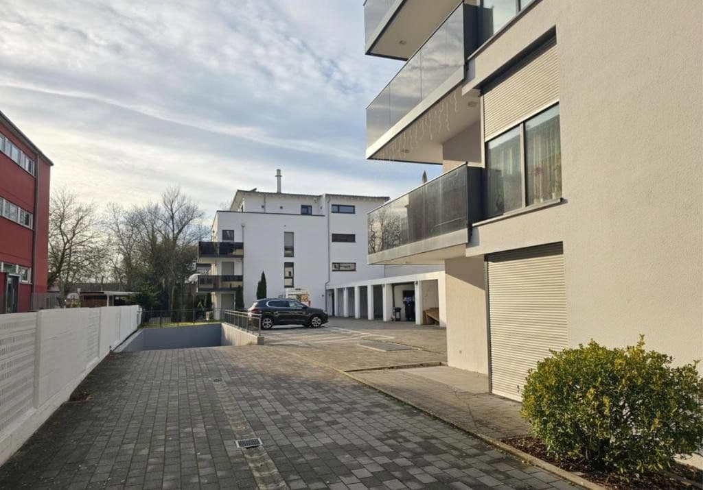Prenájom bytu 2-izbový 48 m², Rheinstraße 115, Karlsruhe, Bádensko-Wurttembersko Prenájom bytu 2-izbový 48 m², Rheinstraße 115, Karlsruhe, Bádensko-Wurttembersko