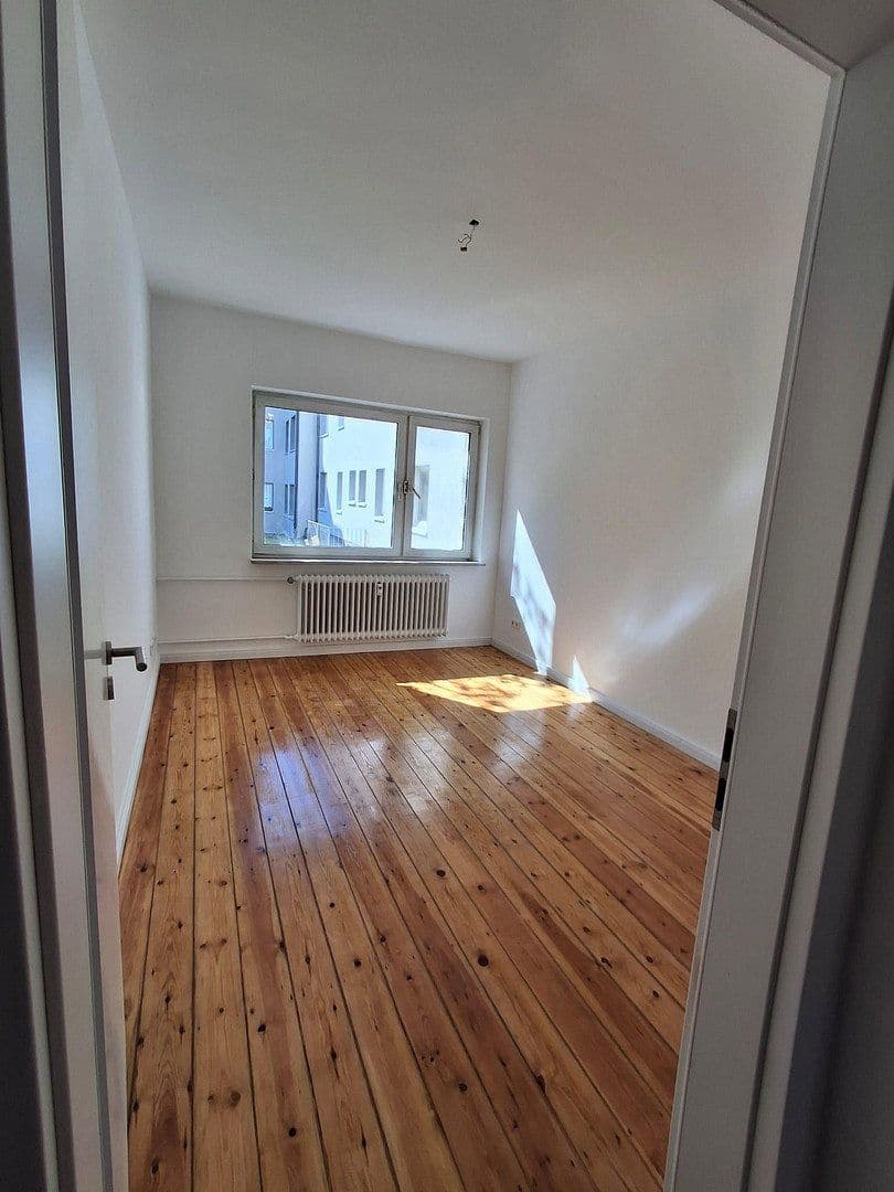 Prenájom bytu 2-izbový 44 m², Hamburg, Hamburg Prenájom bytu 2-izbový 44 m², Hamburg, Hamburg