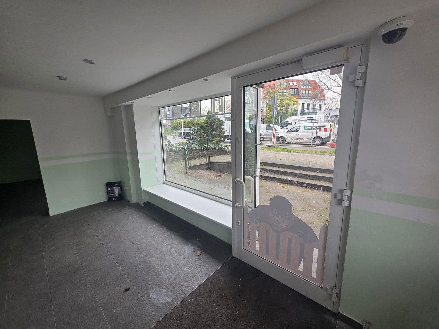 Prenájom kancelárie 61 m², Bausdorfstraße 1, Berlin, Berlín Prenájom kancelárie 61 m², Bausdorfstraße 1, Berlin, Berlín