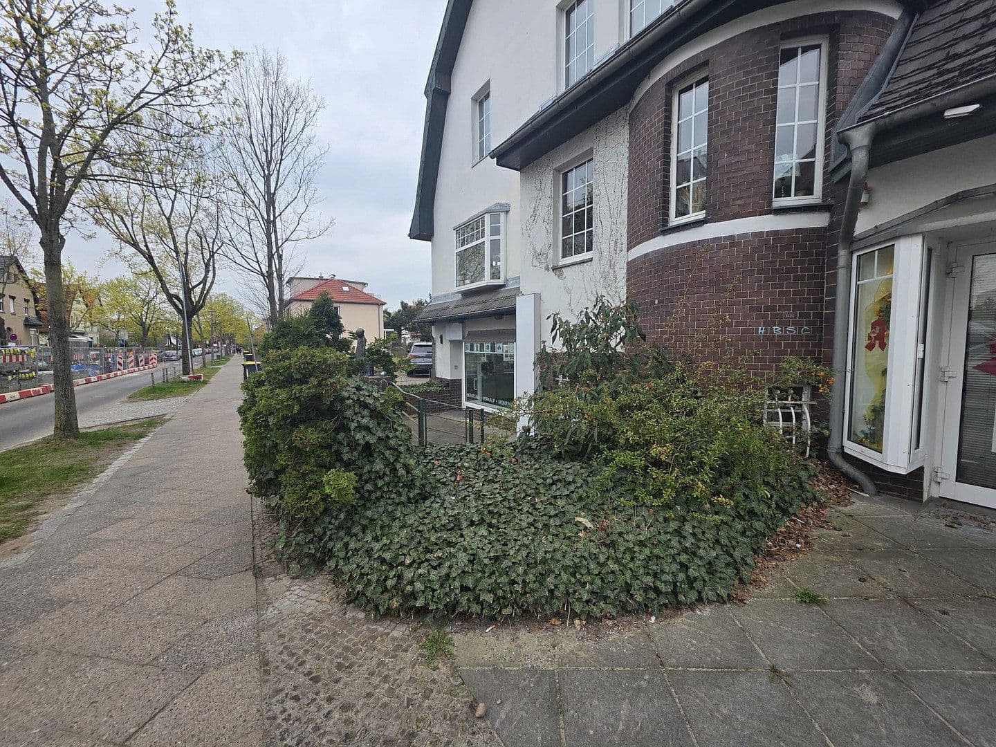 Prenájom kancelárie 61 m², Bausdorfstraße 1, Berlin, Berlín Prenájom kancelárie 61 m², Bausdorfstraße 1, Berlin, Berlín