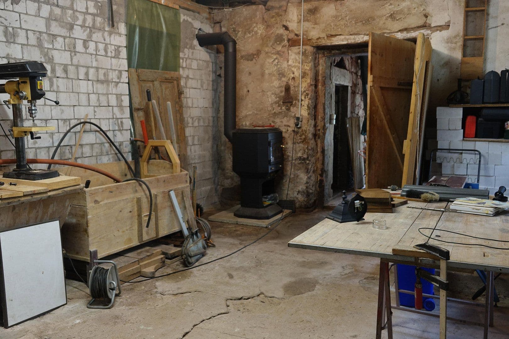 Predaj domu 200 m², pozemek 20.000 m², Alpirsbach, Bádensko-Wurttembersko Predaj domu 200 m², pozemek 20.000 m², Alpirsbach, Bádensko-Wurttembersko