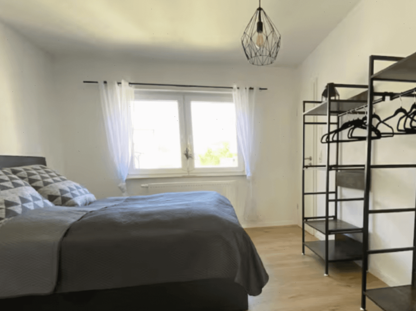 Prenájom bytu 2-izbový 51 m², Kirchpl. 1, Offenburg, Bádensko-Wurttembersko Prenájom bytu 2-izbový 51 m², Kirchpl. 1, Offenburg, Bádensko-Wurttembersko