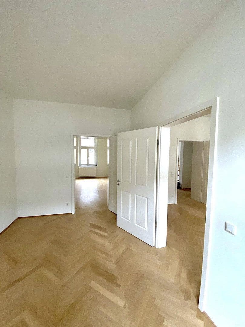 Predaj bytu 3-izbový 77 m², Düsseldorf, Severné Porýnie - Westfálsko Predaj bytu 3-izbový 77 m², Düsseldorf, Severné Porýnie - Westfálsko