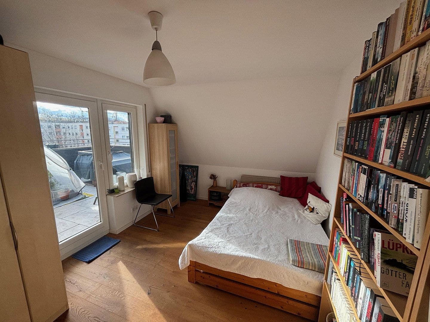 Predaj bytu 5-izbový 152 m², Stuttgart, Bádensko-Wurttembersko Predaj bytu 5-izbový 152 m², Stuttgart, Bádensko-Wurttembersko