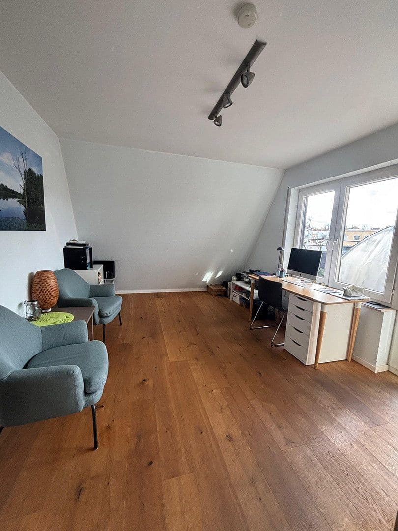Predaj bytu 5-izbový 152 m², Stuttgart, Bádensko-Wurttembersko Predaj bytu 5-izbový 152 m², Stuttgart, Bádensko-Wurttembersko