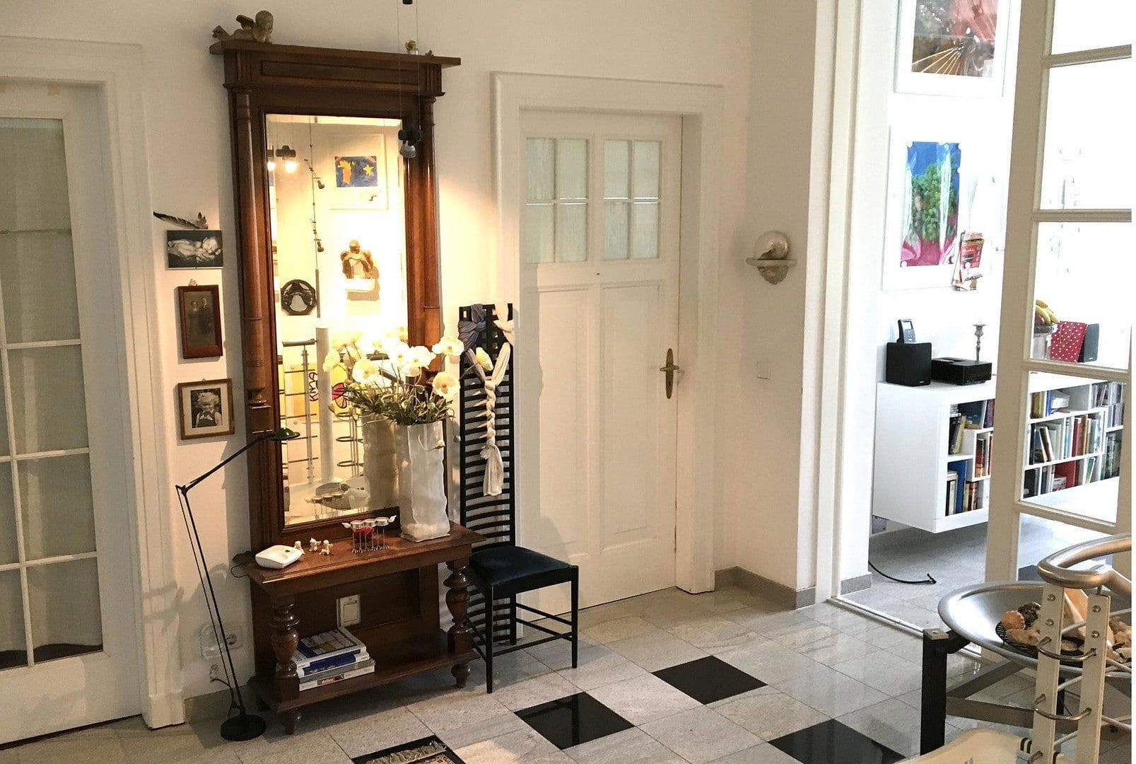 Predaj domu 553 m², pozemek 341 m², Schubertstrasse, 28, Bremen, Brémy Predaj domu 553 m², pozemek 341 m², Schubertstrasse, 28, Bremen, Brémy