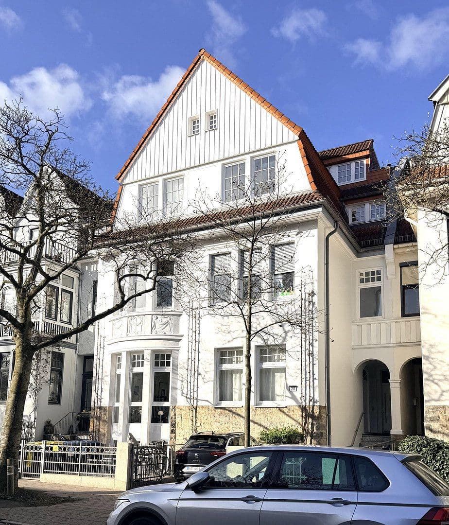 Predaj domu 553 m², pozemek 341 m², Schubertstrasse, 28, Bremen, Brémy Predaj domu 553 m², pozemek 341 m², Schubertstrasse, 28, Bremen, Brémy