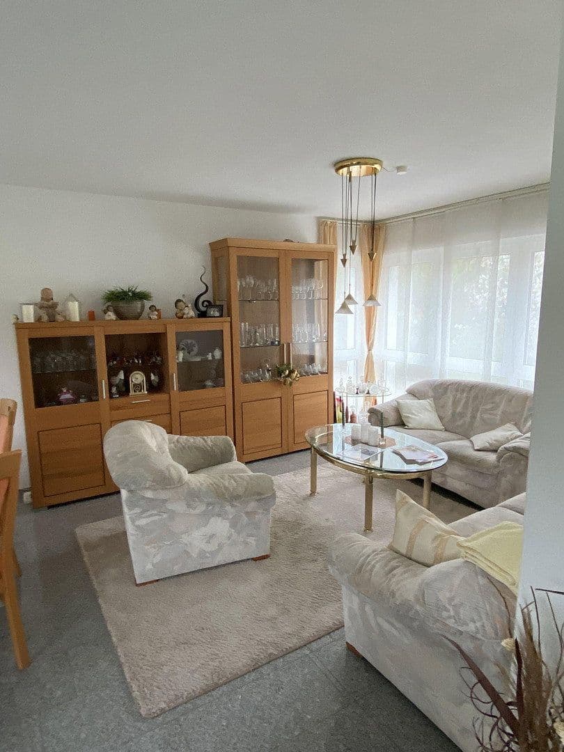 Predaj bytu 4-izbový 96 m², Rheinstrasse 89, Bremerhaven, Brémy Predaj bytu 4-izbový 96 m², Rheinstrasse 89, Bremerhaven, Brémy