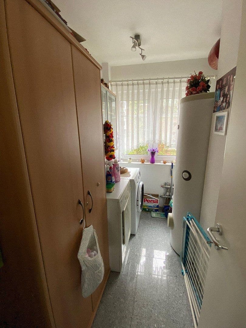 Predaj bytu 4-izbový 96 m², Rheinstrasse 89, Bremerhaven, Brémy Predaj bytu 4-izbový 96 m², Rheinstrasse 89, Bremerhaven, Brémy