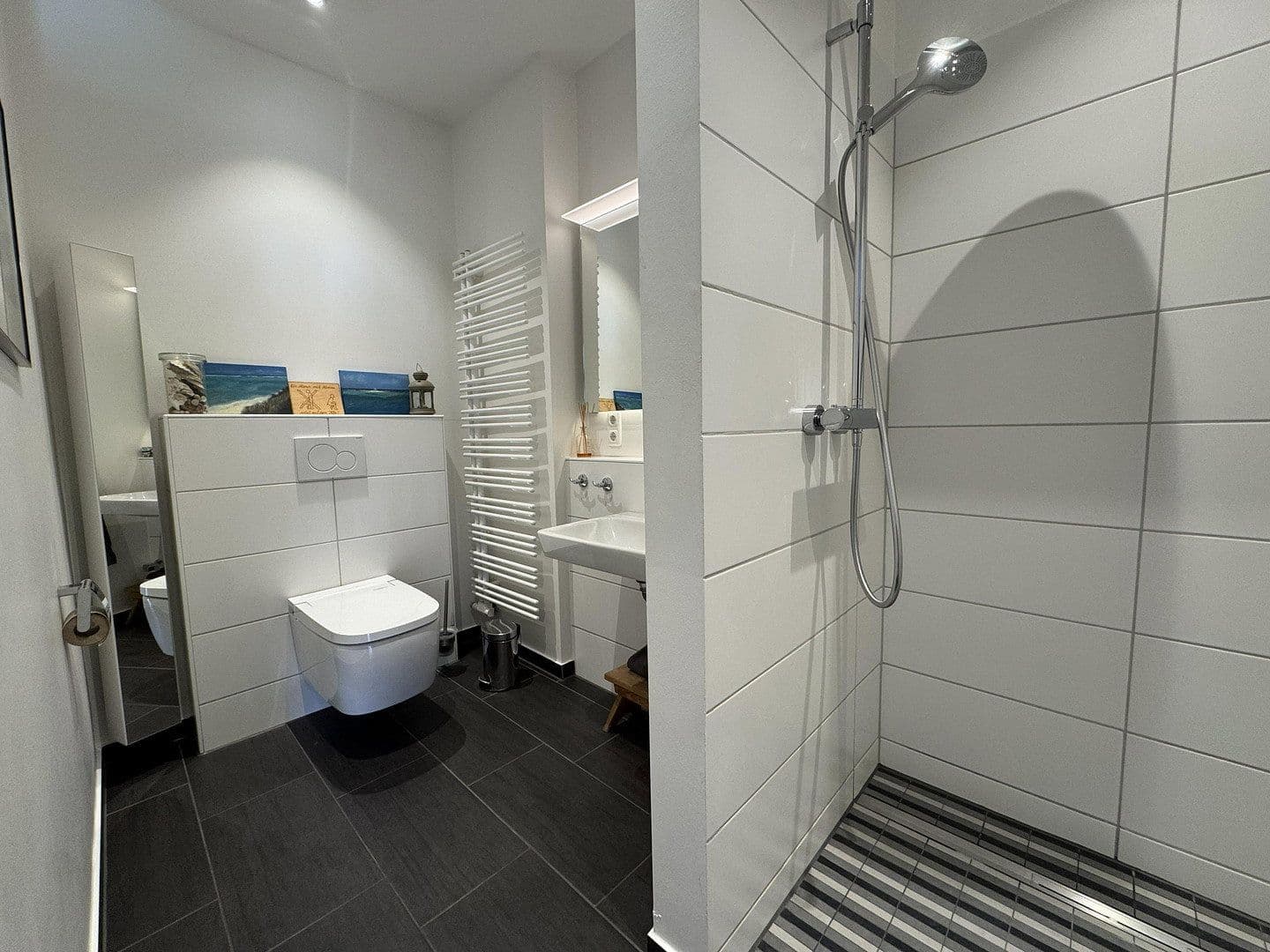 Predaj domu 338 m², pozemek 979 m², Niesgrau, Šlezvicko-Holštajnsko Predaj domu 338 m², pozemek 979 m², Niesgrau, Šlezvicko-Holštajnsko