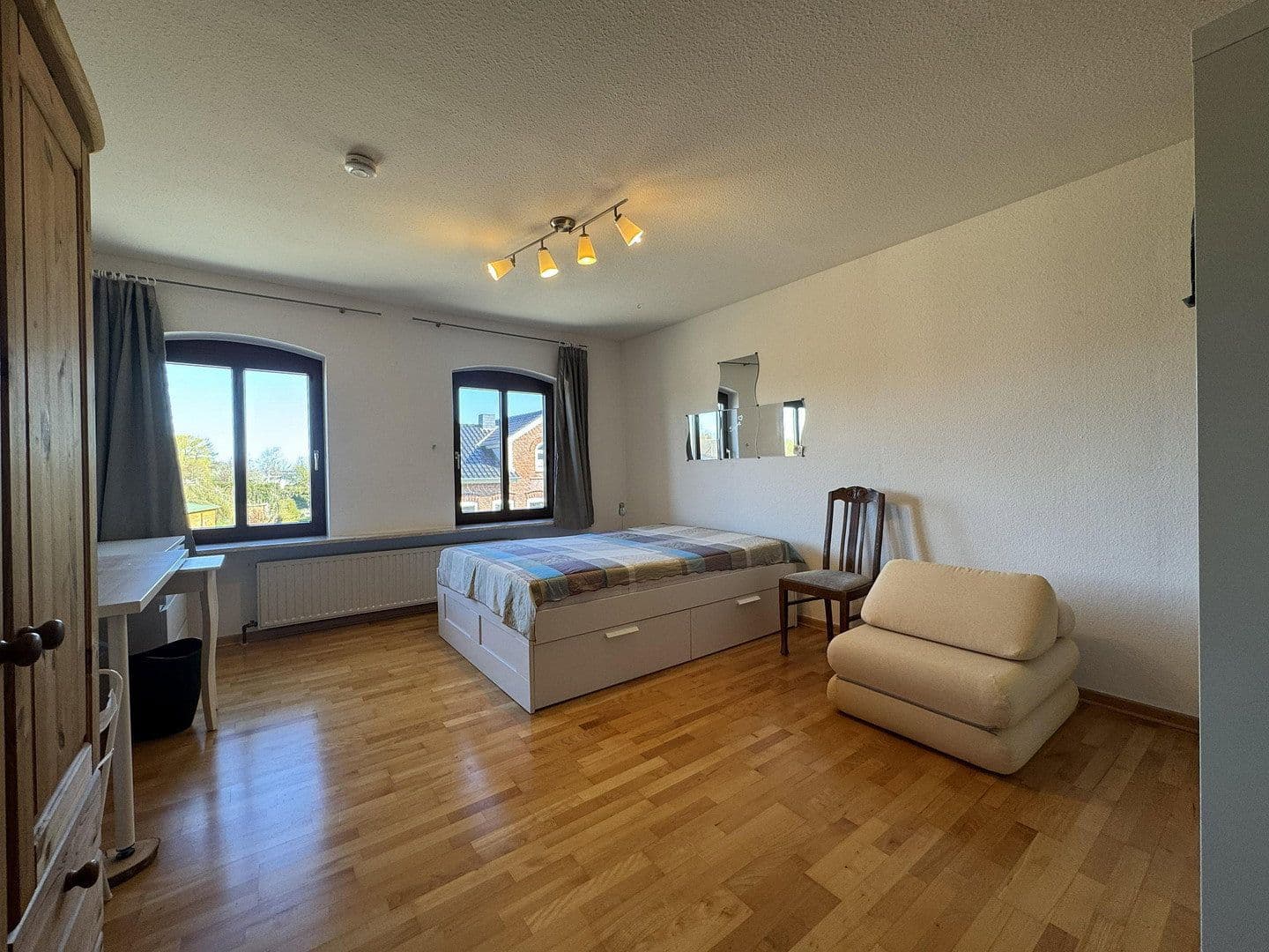 Predaj domu 338 m², pozemek 979 m², Niesgrau, Šlezvicko-Holštajnsko Predaj domu 338 m², pozemek 979 m², Niesgrau, Šlezvicko-Holštajnsko