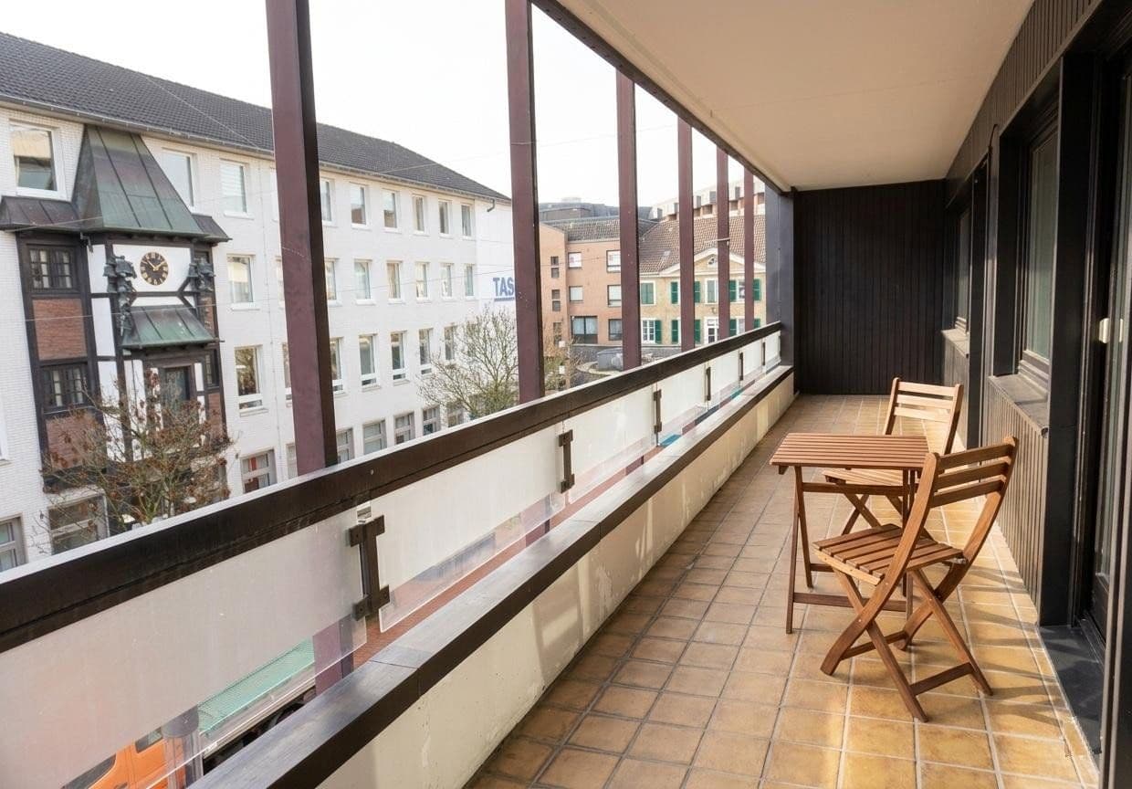 Prenájom bytu 3-izbový 110 m², Goethestr.3, Leverkusen, Severné Porýnie - Westfálsko Prenájom bytu 3-izbový 110 m², Goethestr.3, Leverkusen, Severné Porýnie - Westfálsko