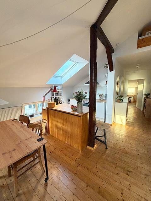 Prenájom bytu 2-izbový 56 m², Weberstr.41, Bonn, Severné Porýnie - Westfálsko Prenájom bytu 2-izbový 56 m², Weberstr.41, Bonn, Severné Porýnie - Westfálsko