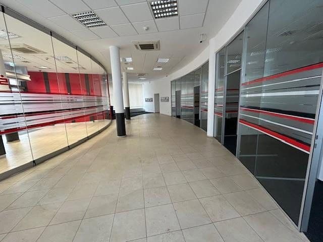 Prenájom nebytového priestoru 254 m², Bebelstr. 4, Worms, Porýnie-Falcko Prenájom nebytového priestoru 254 m², Bebelstr. 4, Worms, Porýnie-Falcko