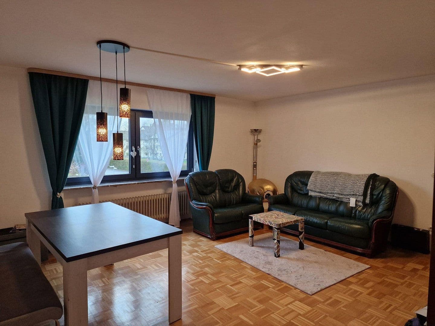 Predaj domu 217 m², pozemek 1.035 m², Riedlingen, Bádensko-Wurttembersko Predaj domu 217 m², pozemek 1.035 m², Riedlingen, Bádensko-Wurttembersko